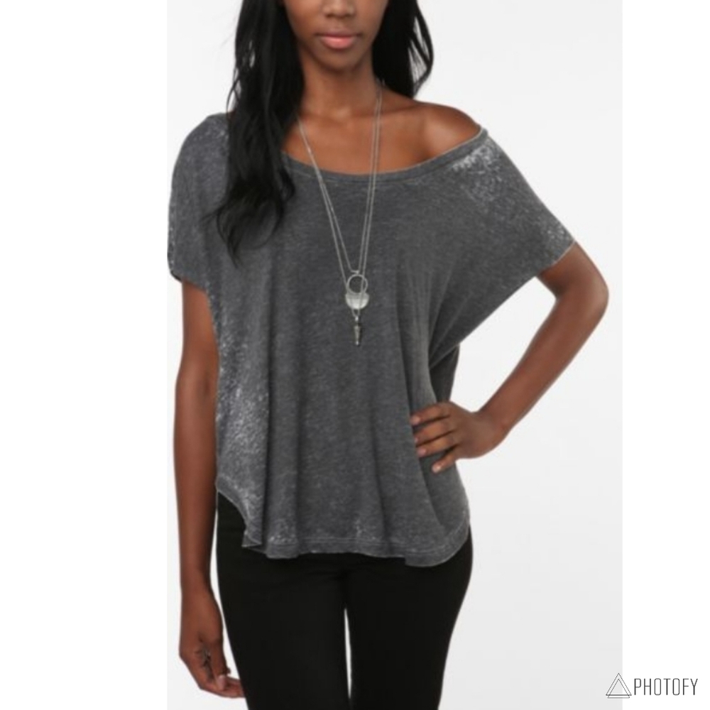 Women's Mouchette Urban Outfitters Soft High Low Off Shoulder Tee - Burnout Gray